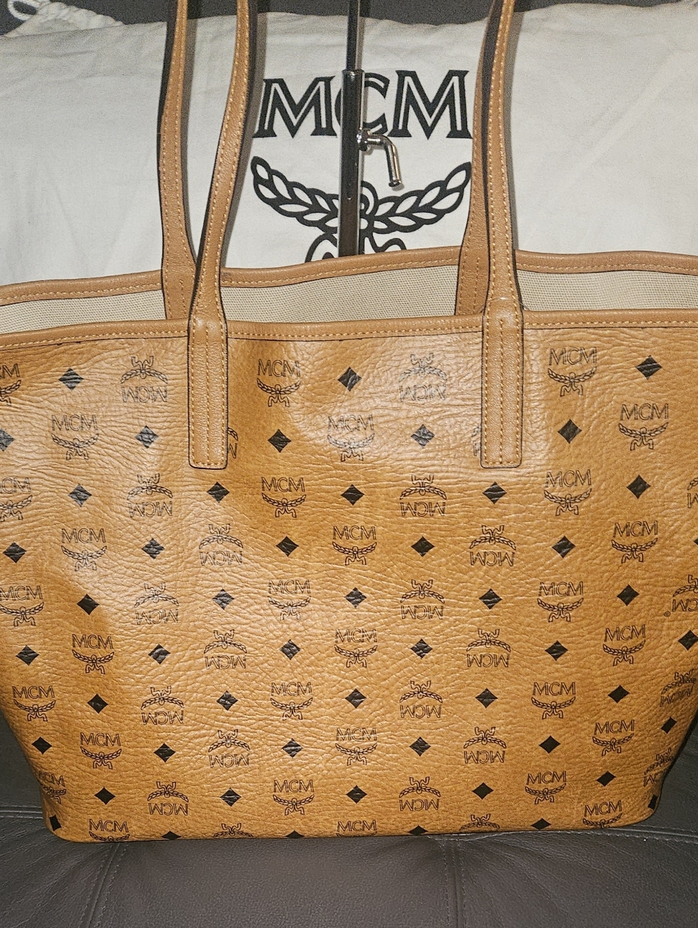 MCM Cognac Visetos Logo Tote W/ Pouch - Picture 8 of 12